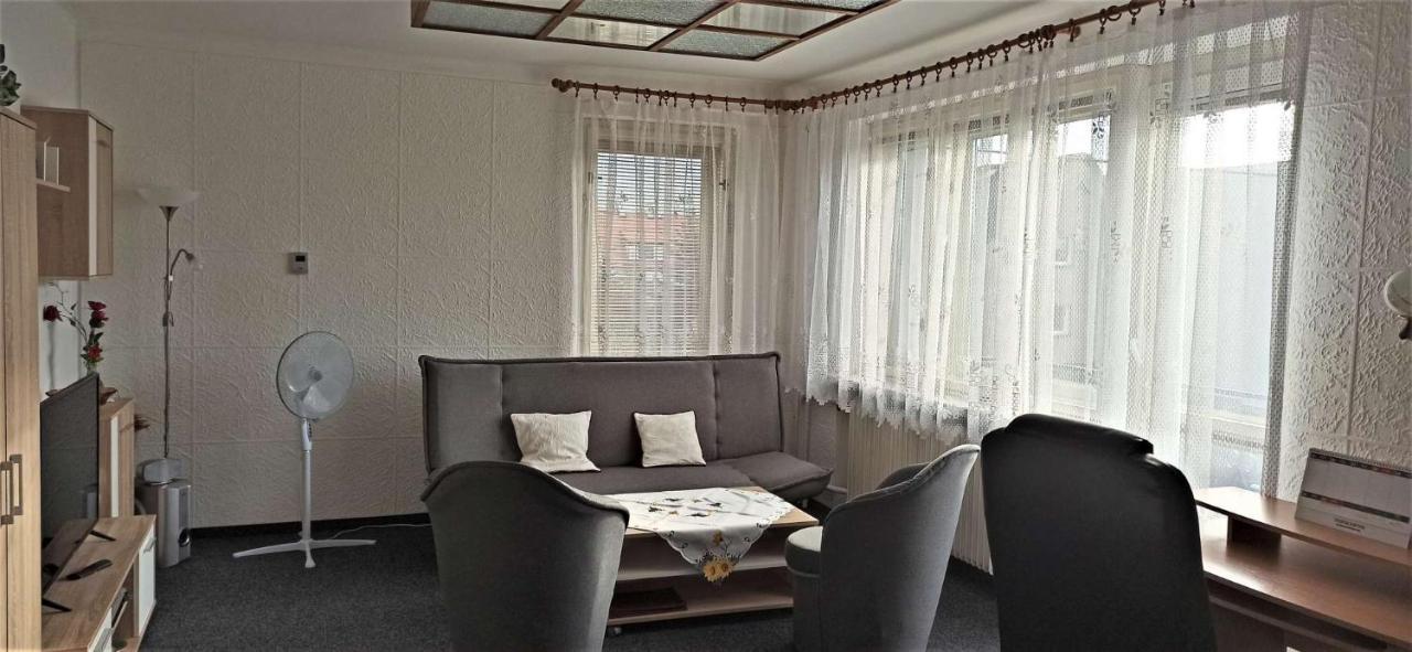Apartman Milena Jicin Exterior photo